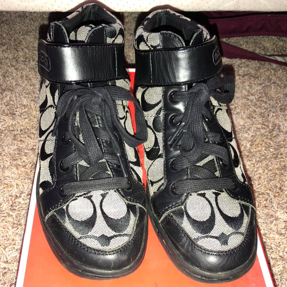 Coach shoes!! - Picture 5 of 7